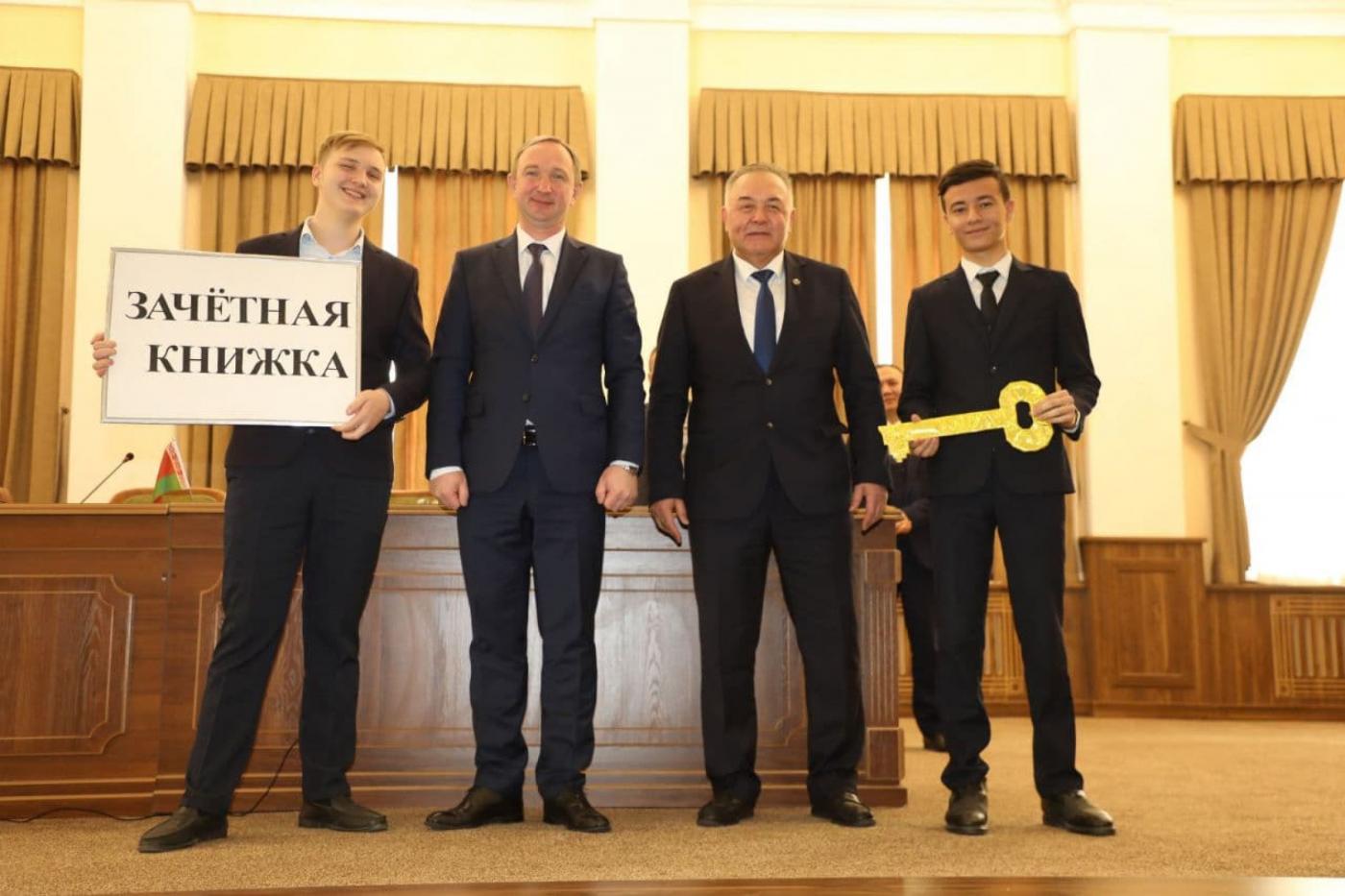 Делегация БНТУ посетила Ташкентский государственный транспортный университет
